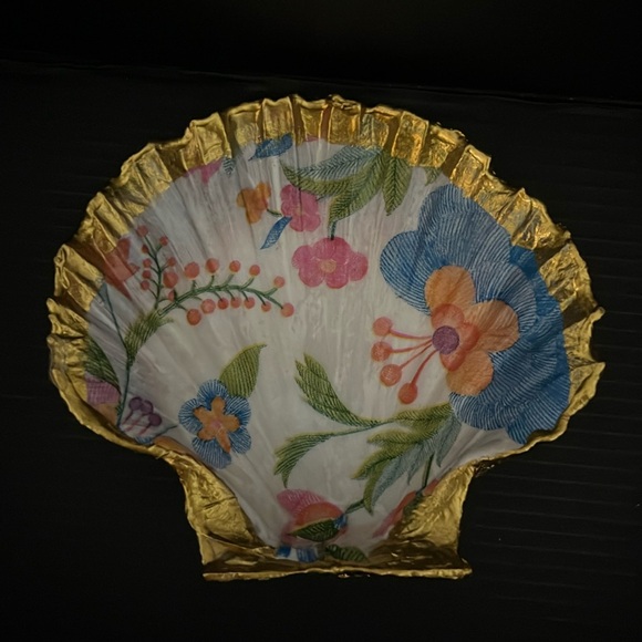 🐚Seashell 🐚 - Picture 2 of 6